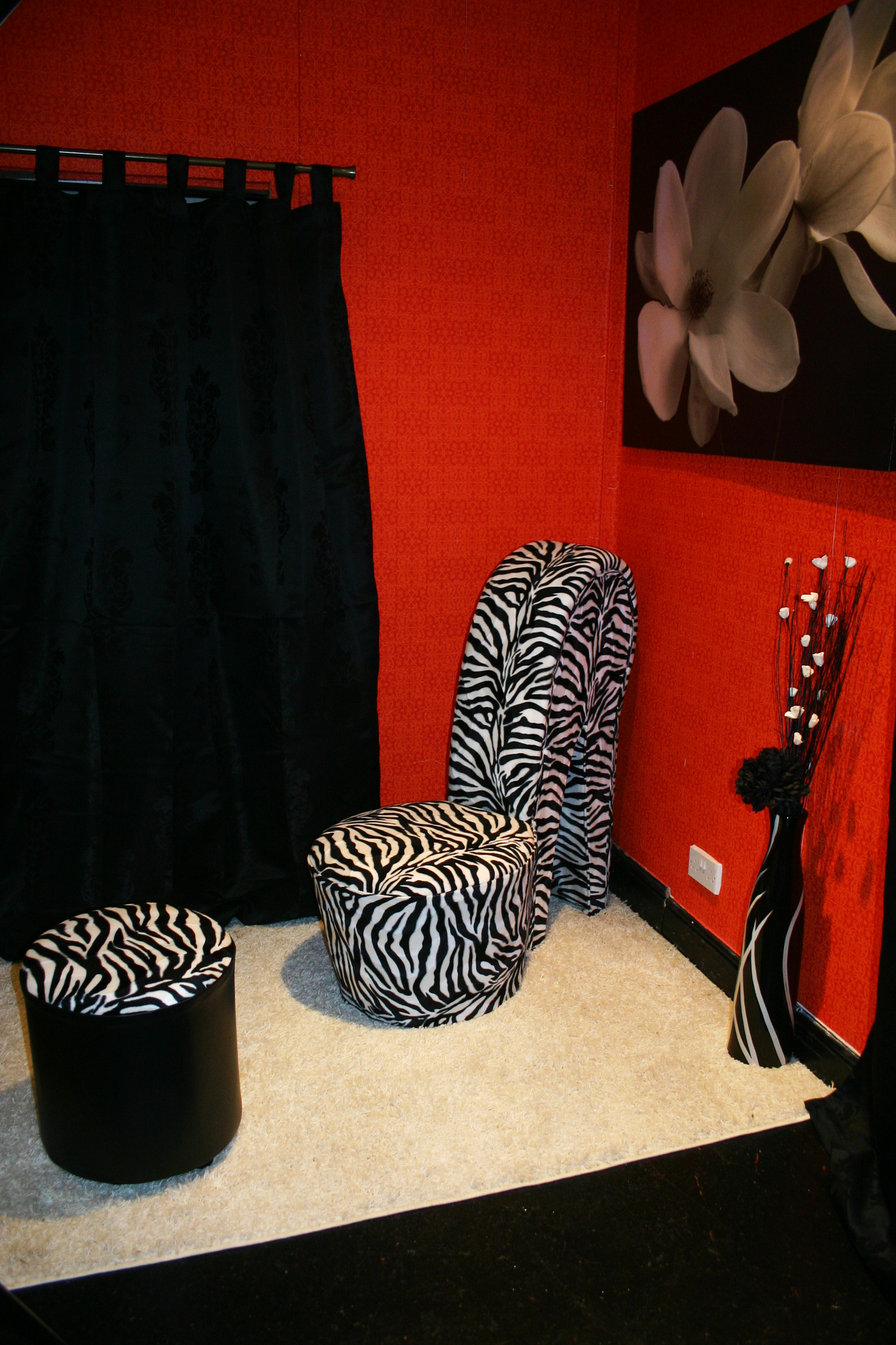 Shoe Chair Set.jpg?1411735854050